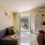 Daniela! Alojamento de Acomodação e Pequeno-almoço *